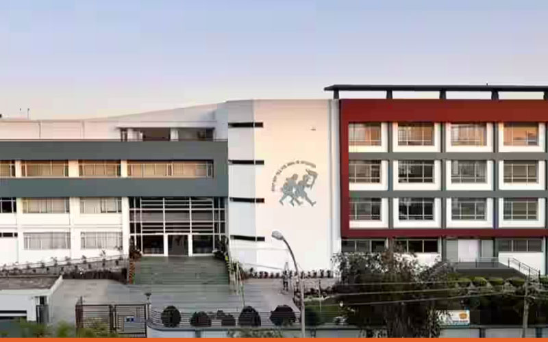 7230995f manav mangal smart school1